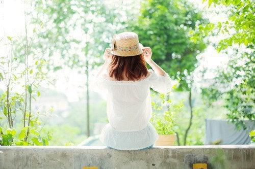 元宵节诗句——《永遇乐·落日熔金》